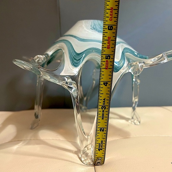 Blue and white marbled glass decor fruit bowl - Picture 6 of 6